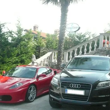 Casa Oasa - Boutique Rooms, Gourmet Pizza & Cocktail Bar Bed & Breakfast