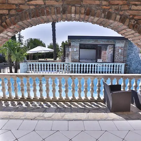 Casa Oasa Boutique Gourmet Pizza Pool Near B&B