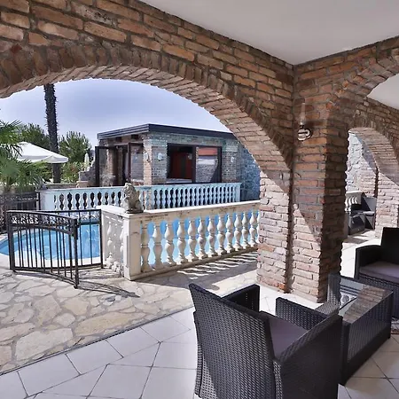 Casa Oasa Boutique Gourmet Pizza Pool Near Koper 4*