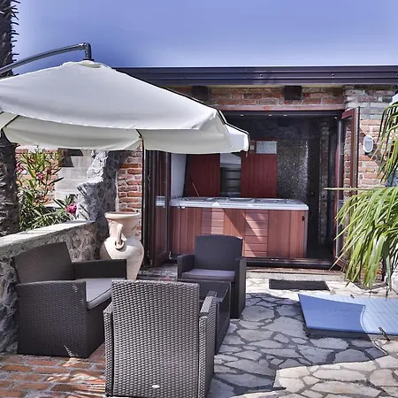 Casa Oasa Boutique Gourmet Pizza Pool Near Koper Bed & Breakfast 4*