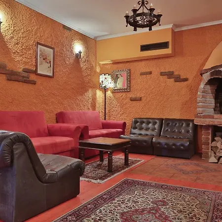 Casa Oasa - Boutique Rooms, Gourmet Pizza & Cocktail Bar