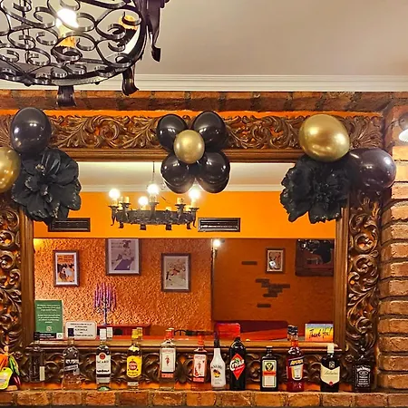 Casa Oasa -accommodation, Pizzeria & Bar Bed & Breakfast