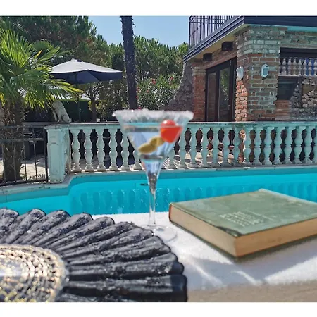 Casa Oasa Boutique Rooms Pool Near Koper Отель типа 