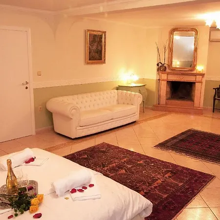 Bed & Breakfast Casa Oasa -accommodation, Pizzeria & Bar 3*
