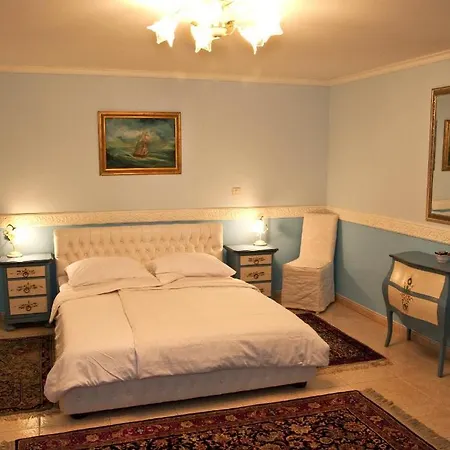 Casa Oasa Boutique Gourmet Pizza Pool Near Koper Bed & Breakfast Marezige