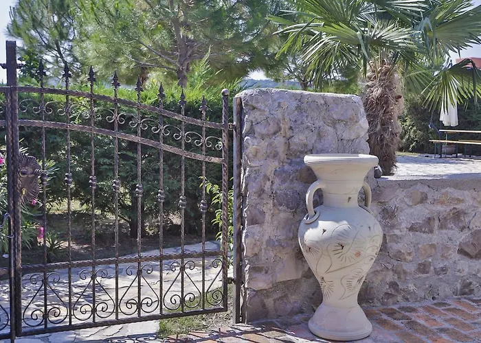 Casa Oasa Boutique Gourmet Pizza Pool Near Koper